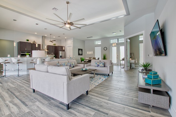 Picture of the New Construction Model Royal Palm 3 showing the living room viewing towards the entrance area