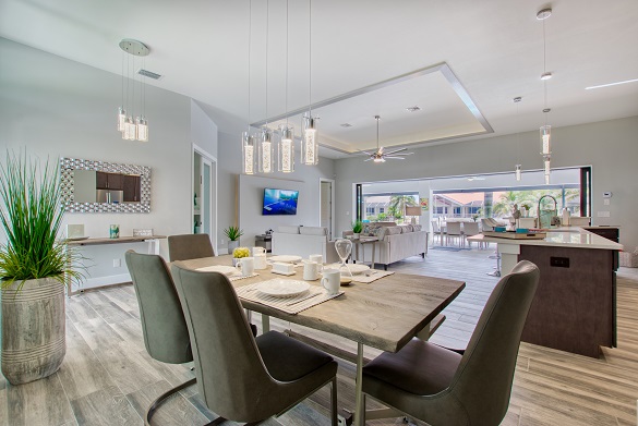 Picture of the New Construction Model Royal Palm 3 showing the dining area