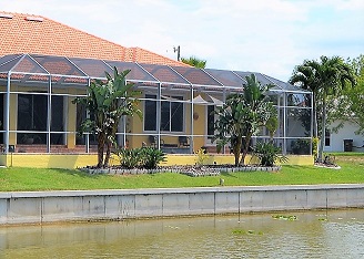 Picture showing a seawall at a waterfront property in Cape Coral
